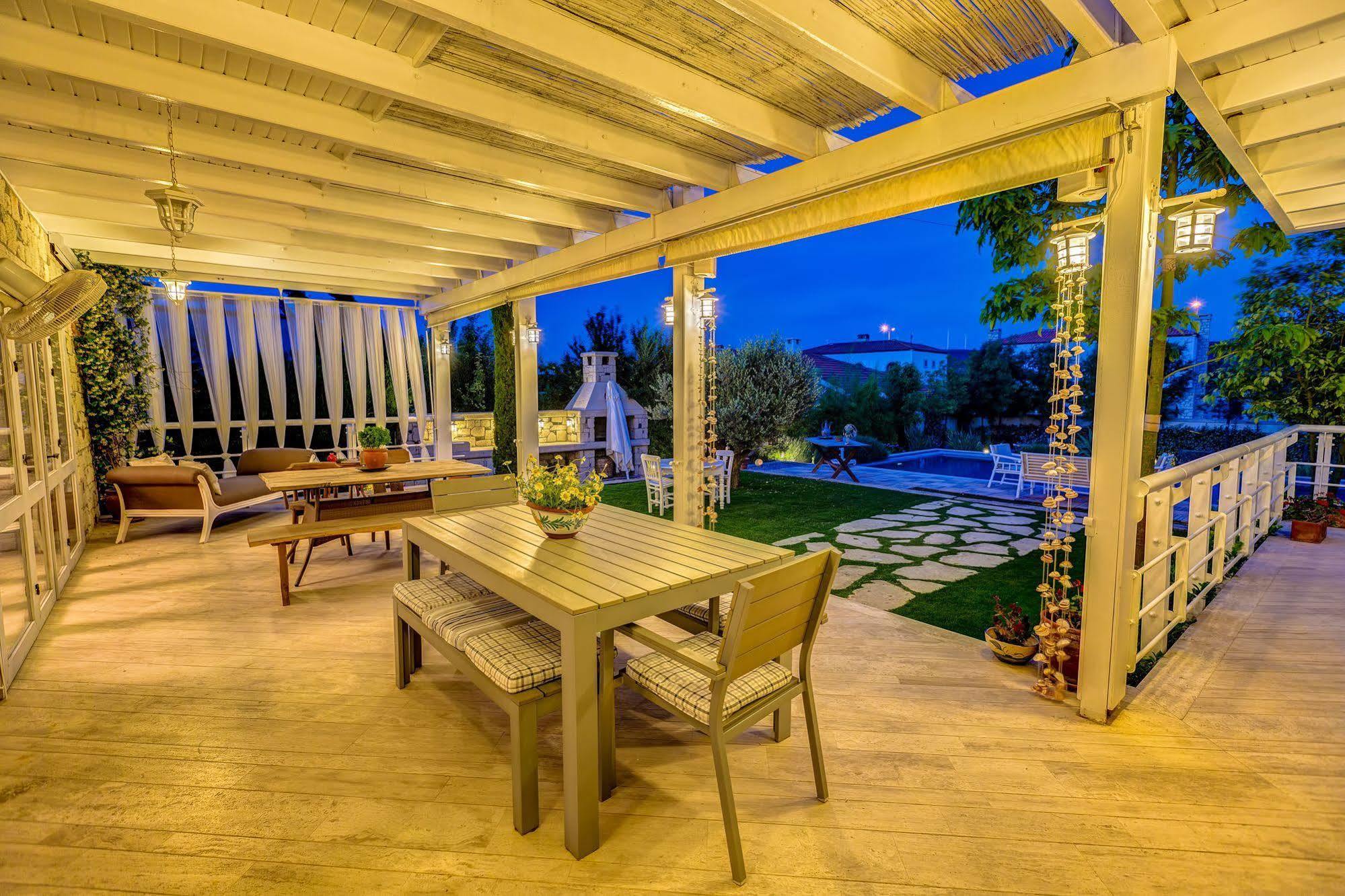 Ev Bharat Butique Hotel, Алачати Экстерьер фото