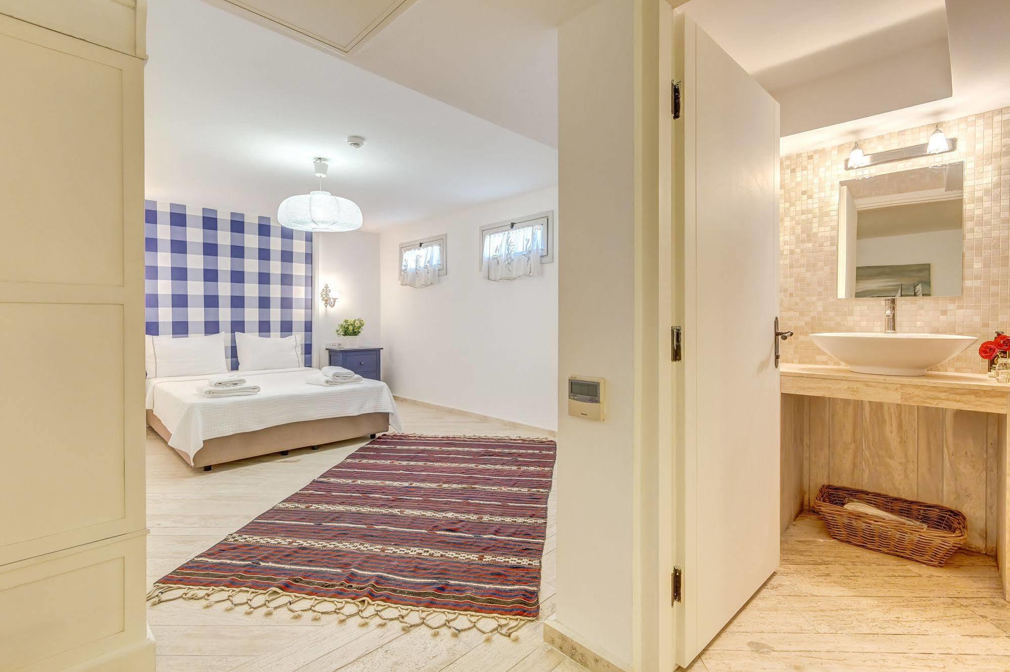 Ev Bharat Butique Hotel, Алачати Экстерьер фото